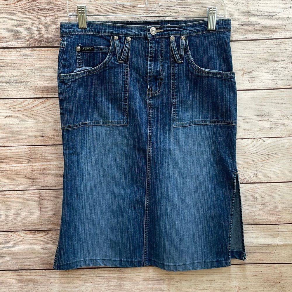 VINTAGE SQUEEZE BY STEPHEN HARDY DENIM SKIRT‎